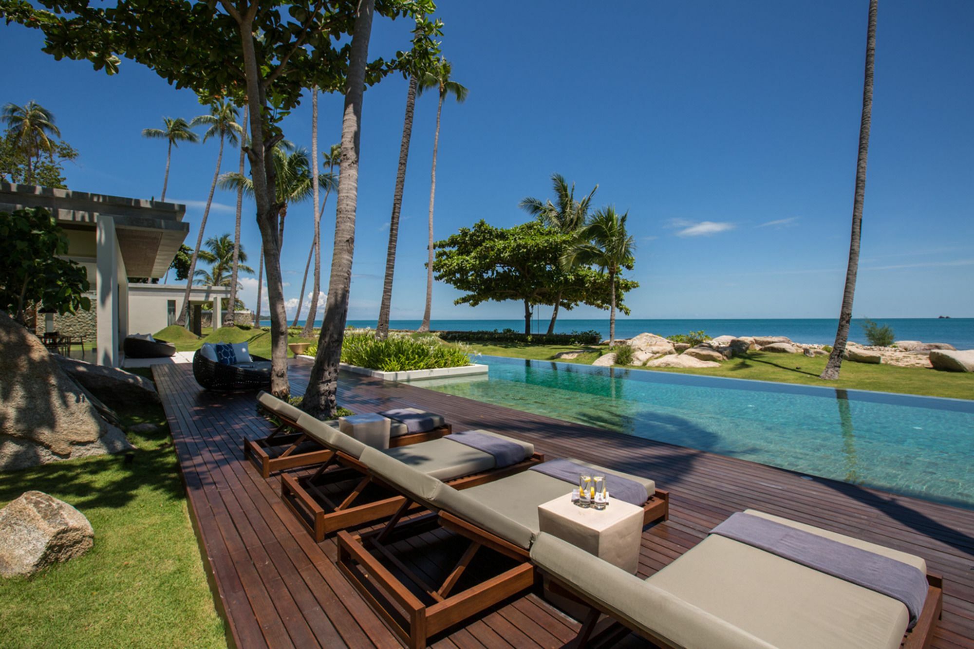 Fashionable Villa Malabar Beachfront 5 Bedrooms Plus 2 Kid'S Bedrooms Laem Sor Exterior foto